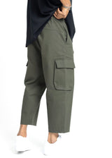 Ανδρικό παντελόνι Devoted-031141K-Cropped Pants with Pockets Green