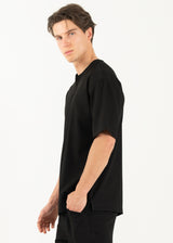 Ανδρική κοντομάνικη μπλούζα με V κόψιμο - VITTORIO - 200-25-MIRO - V cut t-shirt oversized feet μαύρο