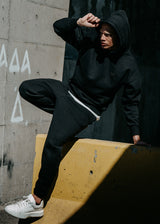 Ανδρική φόρμα με λάστιχο Two Brothers - BT-25590 - signature logo regular fit pants μαύρο