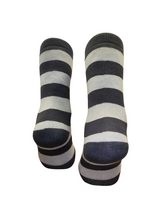 Χριστουγεννιάτικες κάλτσες V-tex - stripped santa socks - γκρι