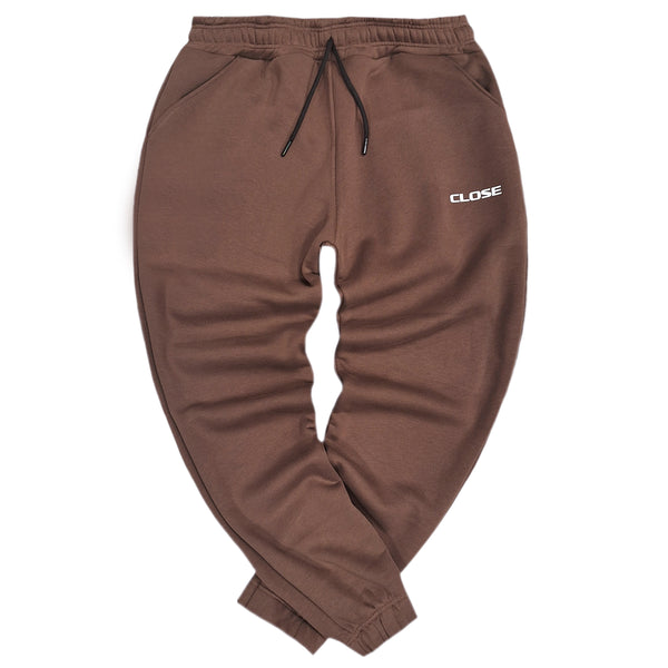 Close society - W24-101 - simple logo sweatpants - brown