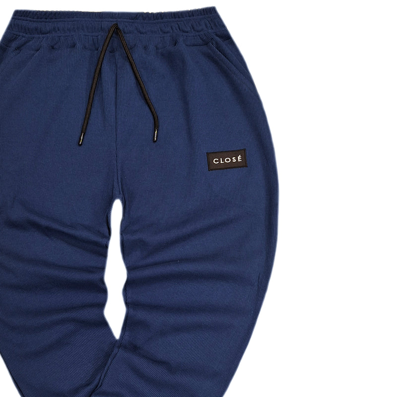 Close society - W24-122 - black patch sweatpants - blue