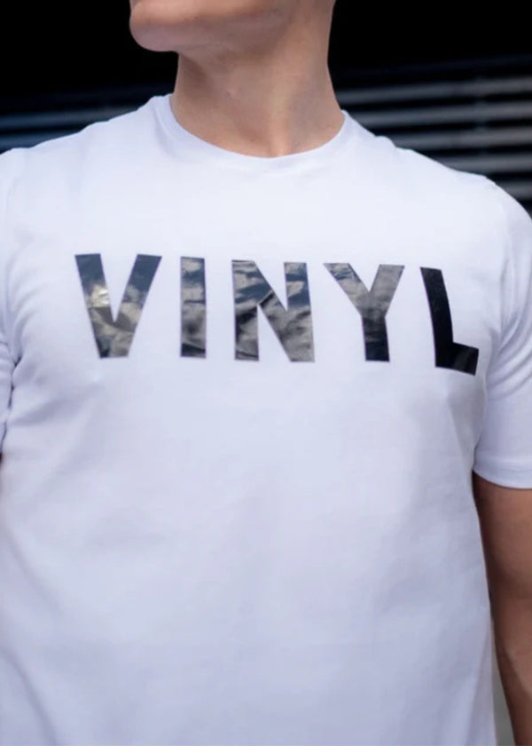 Ανδρική κοντομάνικη μπλούζα Vinyl art clothing - 44952-02 - logo print λευκό