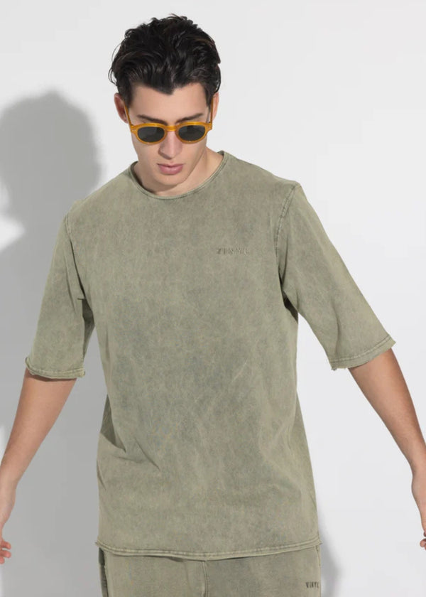 Ανδρική κοντομάνικη μπλούζα Vinyl Art Clothing - 82520-04 - cotton oversized fit premium washed tee χακί