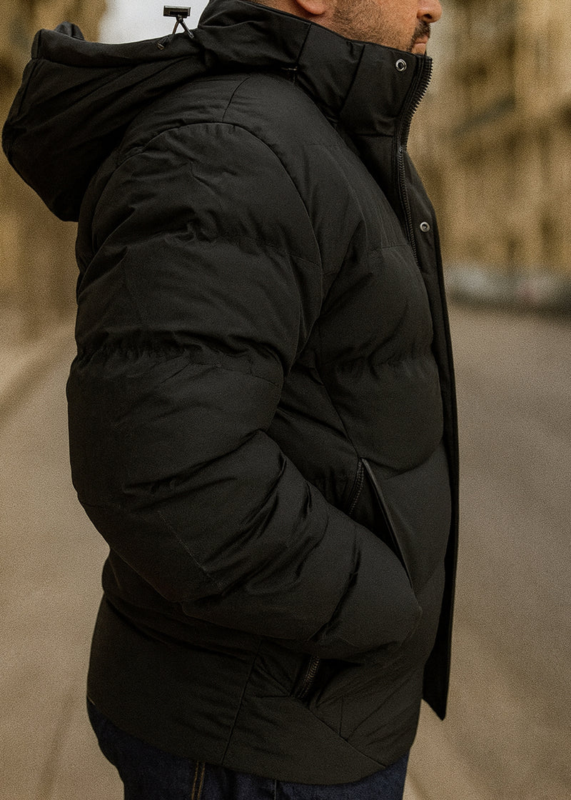 Ανδρικό μπουφάν με κουκούλα GUF-H275-1-puffer μαύρο