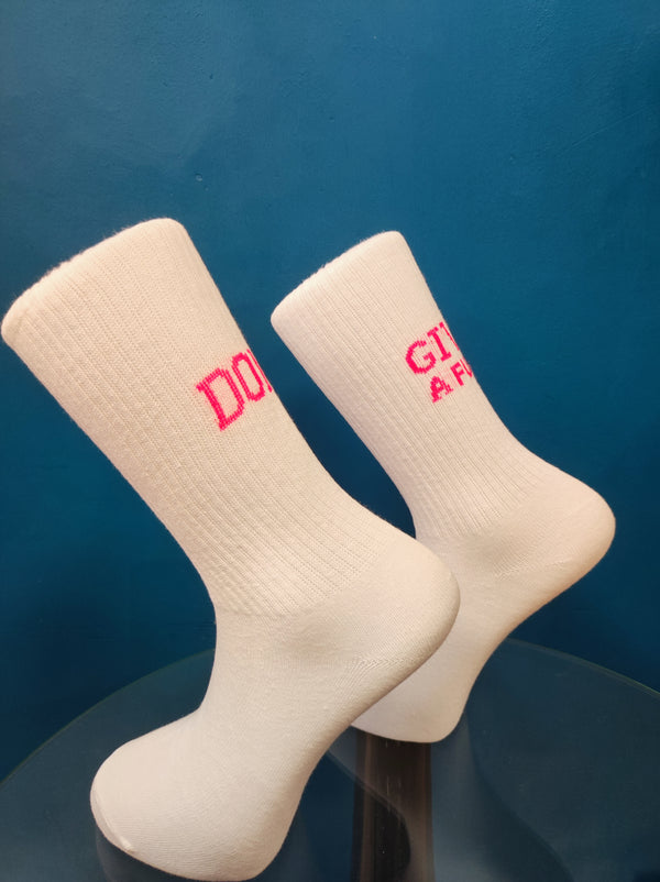 V-tex socks don't give - white