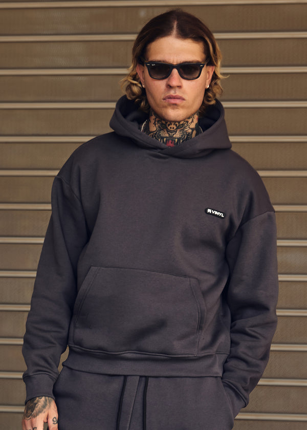 Ανδρικό φούτερ με κουκούλα Vinyl Art Clothing - 84815-09 - emblem hoodie oversized γκρι