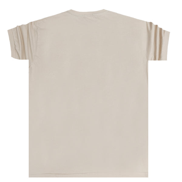 Close society - S23-287 - red lettering logo tee - beige