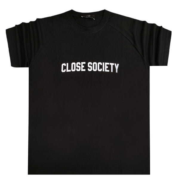 Close society - S23-290 - raglan logo tee - black