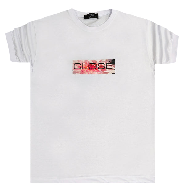 Close society - S23-299 - floral logo tee - white