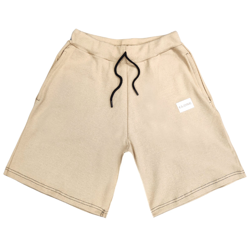 Close society - S24-900 - white patch spring shorts - beige