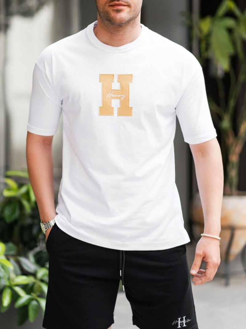 Henry clothing - 3-425 - GOLD h logo tee - white